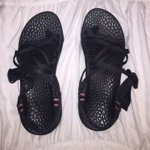 Women's Black Chacos