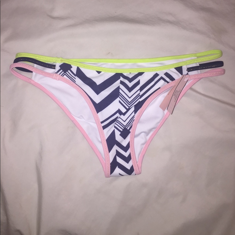 Victoria's Secret geometric strappy cheeky bottom