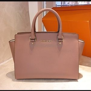 Michael Kors Selma