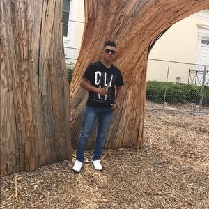 Meet your Posher, Kevin