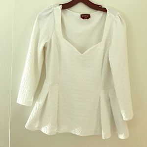 White peplum 3/4 sleeve top