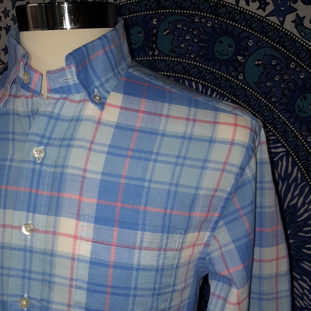 Vineyard Vines Murray Whale Shirt sz Small