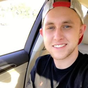 Meet your Posher, Aaron