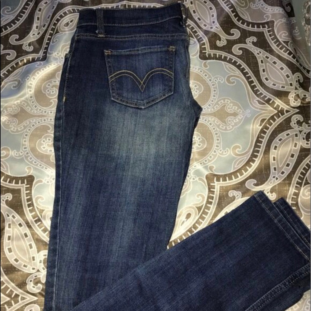 Levi jeans