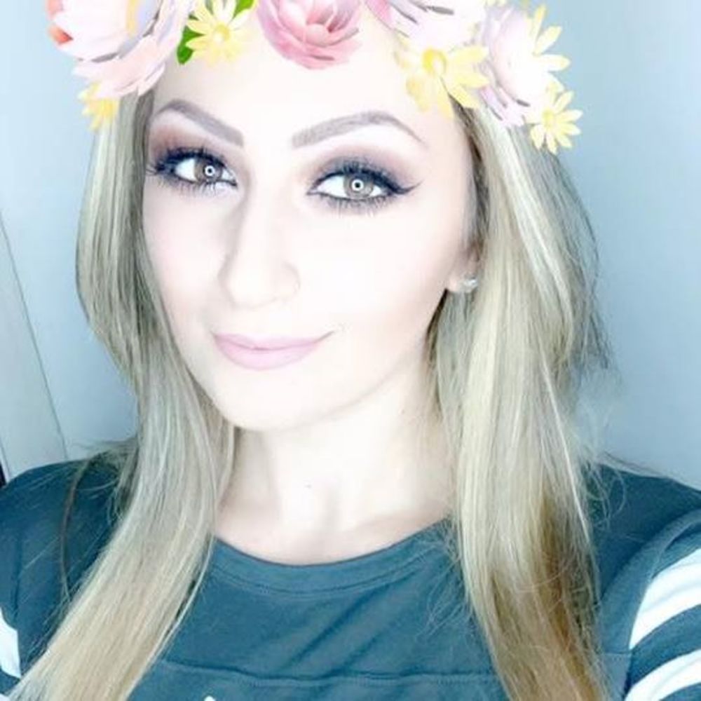 Meet your Posher, Lucy