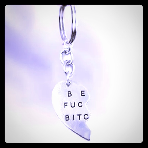BEST FUC*ING BITCHES 2 PIECE HEART KEYCHAIN BFF - Picture 5 of 7
