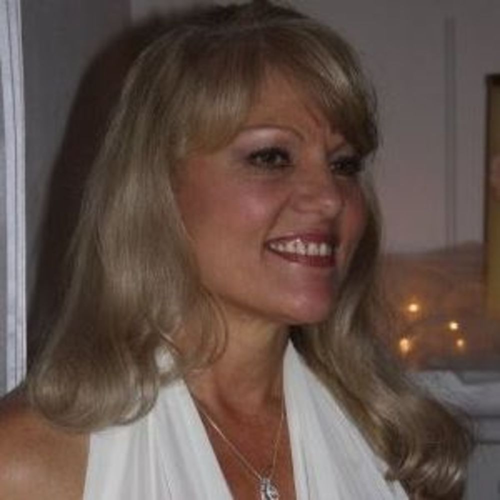 Meet your Posher, Janet