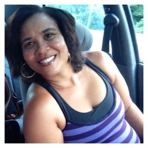 Meet your Posher, Angela