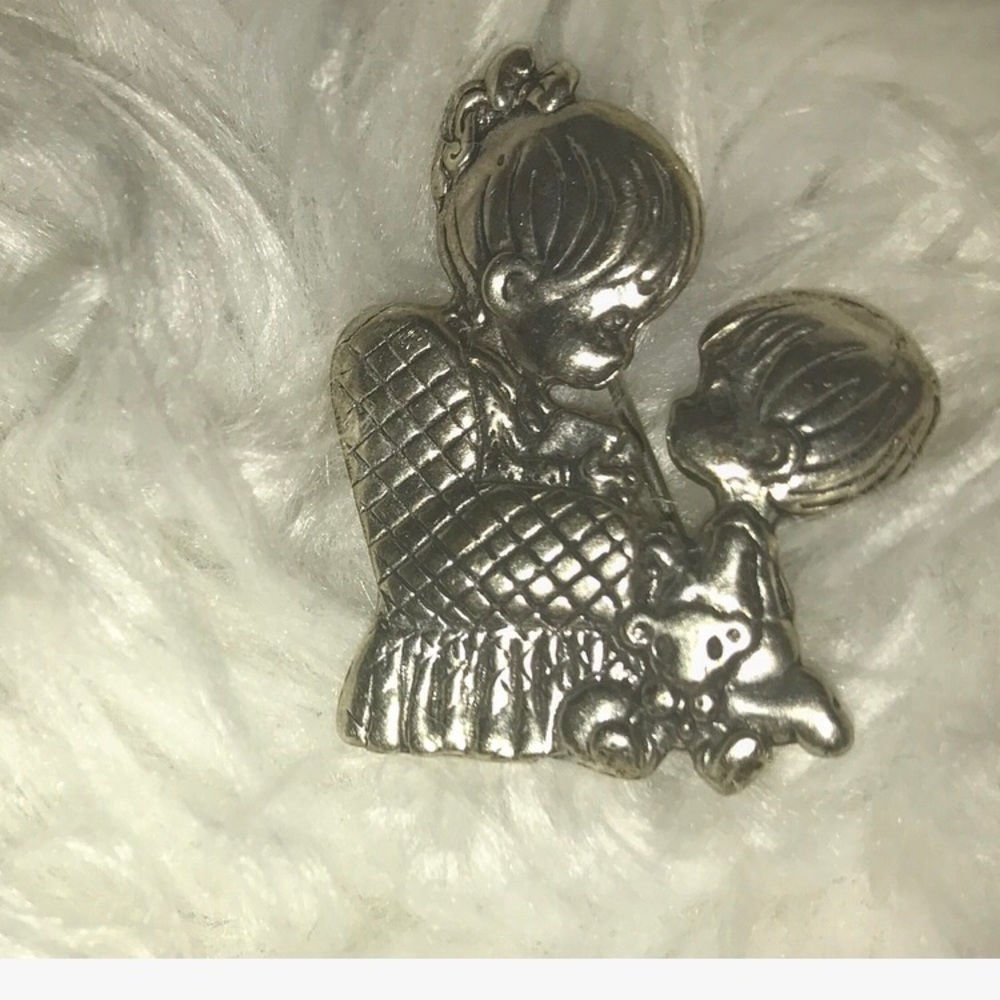 Vintage Sterling Silver Precious Moments Brooch