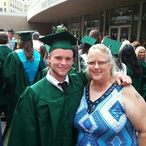 Meet your Posher, Deborah