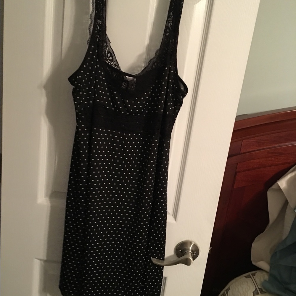 Nightgown lounge wear