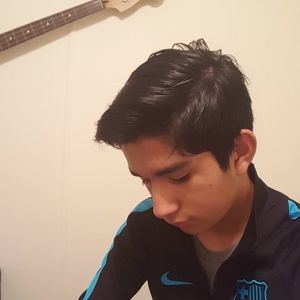 Meet your Posher, Eli