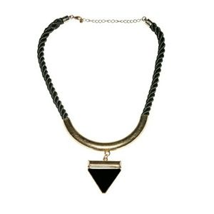 Rope Wrap Triangle Plate Necklace