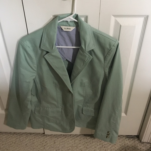 Ladies L.L. Bean blazer - Picture 2 of 4