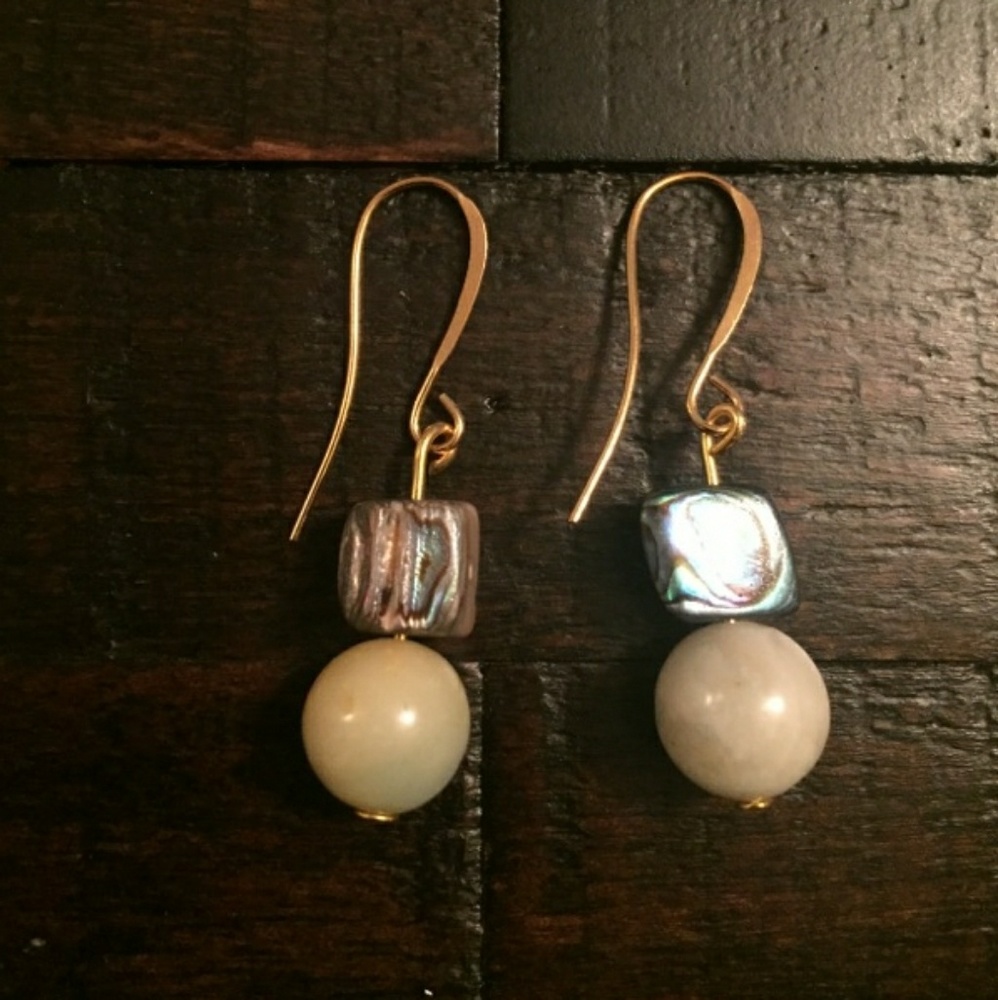 Brown bead earrings - NWOT