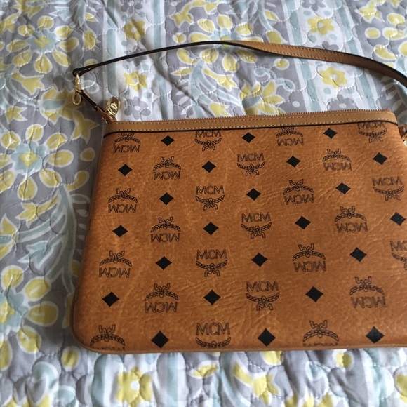 Who wants to buy - Picture 1 of 3