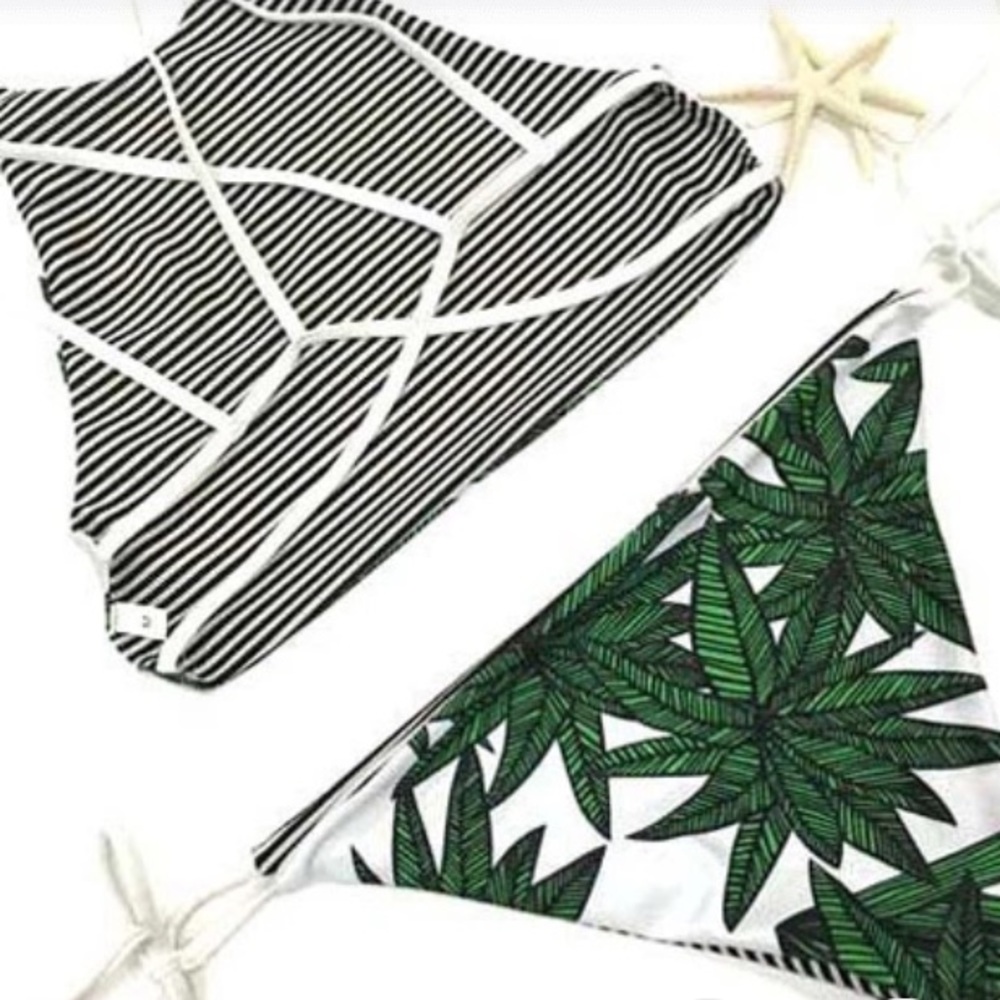 Reversible Mary Jane Stripe High Neck Bikini - Picture 3 of 3