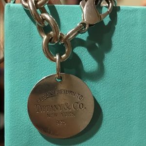 Return to Tiffanys round charm bracelet