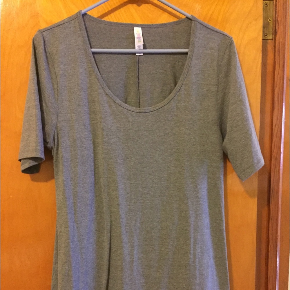 Lularoe gray perfect tee