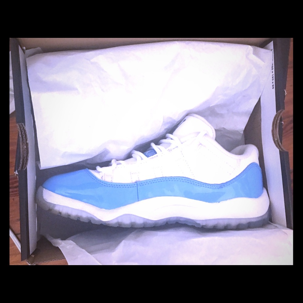 Jordan Retro "UNC 11s" Size:3 VNDS