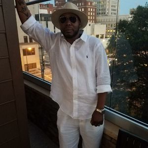 Meet your Posher, Jamal