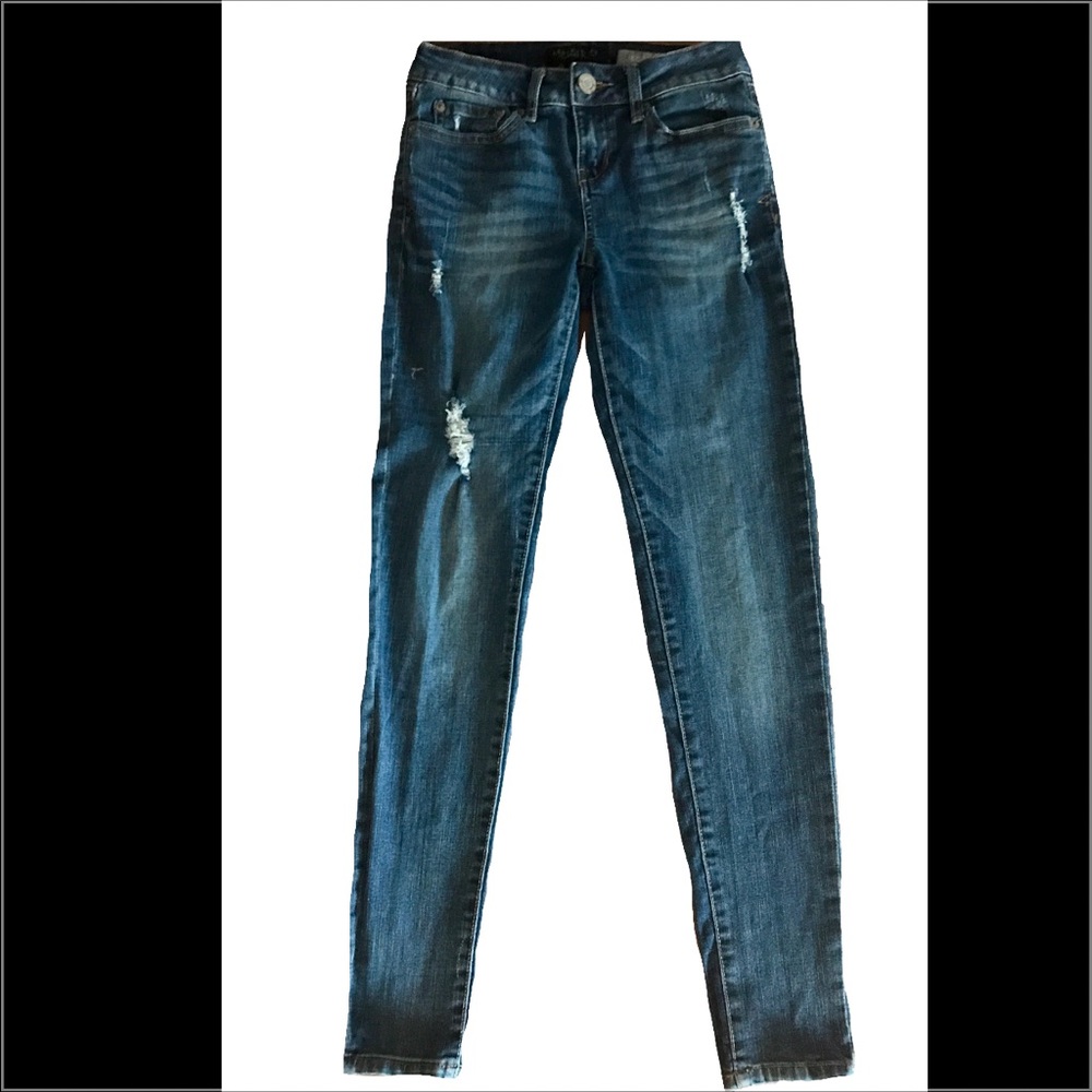 Aeropostale Size 0 Reg Jegging L29" 
DISTRESSED