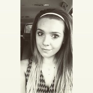 Meet your Posher, Kaitlyn