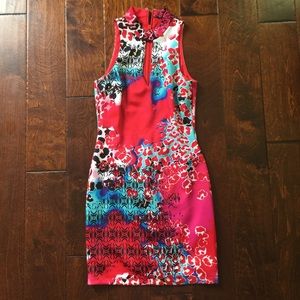 Bebe keyhole mini dress S