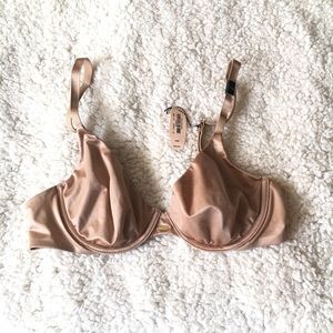 🆕 NWT VS Unlined Semi Demi Nude Bra Size 34B