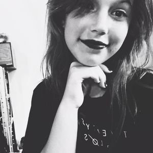 Meet your Posher, Amethyst