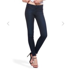 Mott and Bow Dark Wash Skinny Jeans, Size 27x30