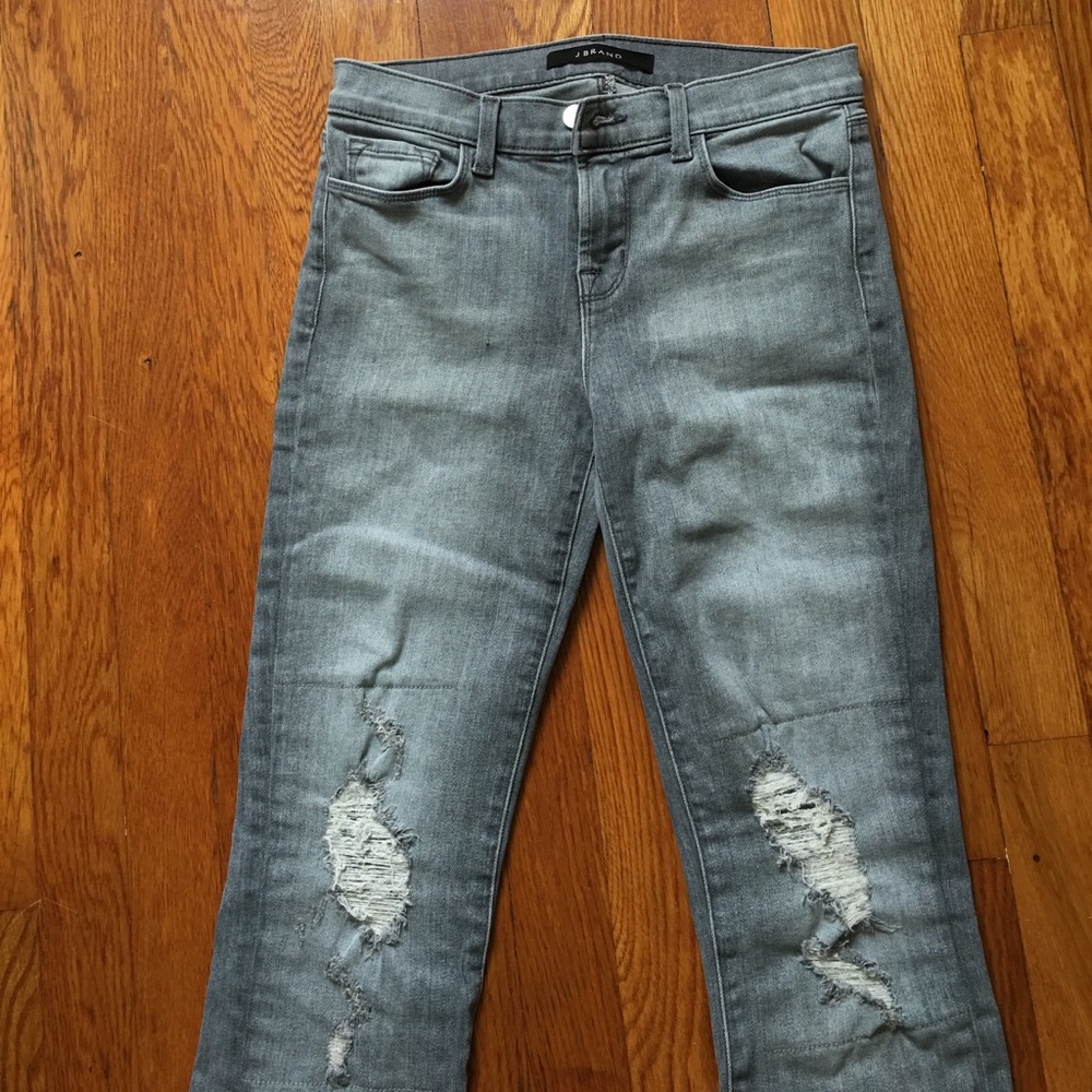 SALE!! J BRAND MID RISE RAIL 26