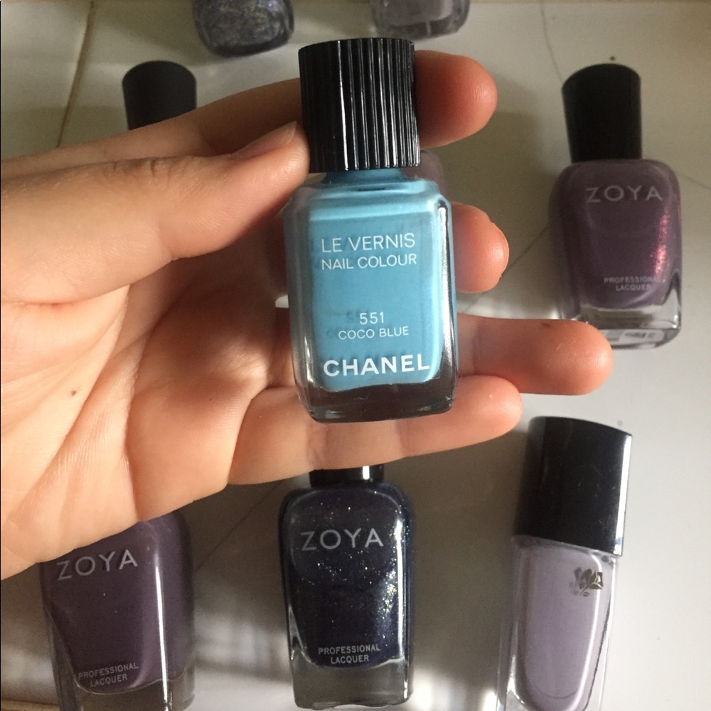 CHANEL nail polish
