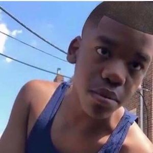 Meet your Posher, Mohamed