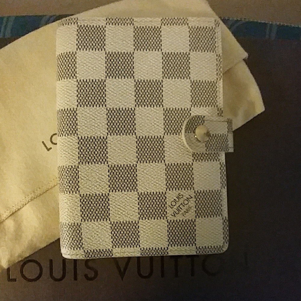 Louis Vuitton agenda Damier