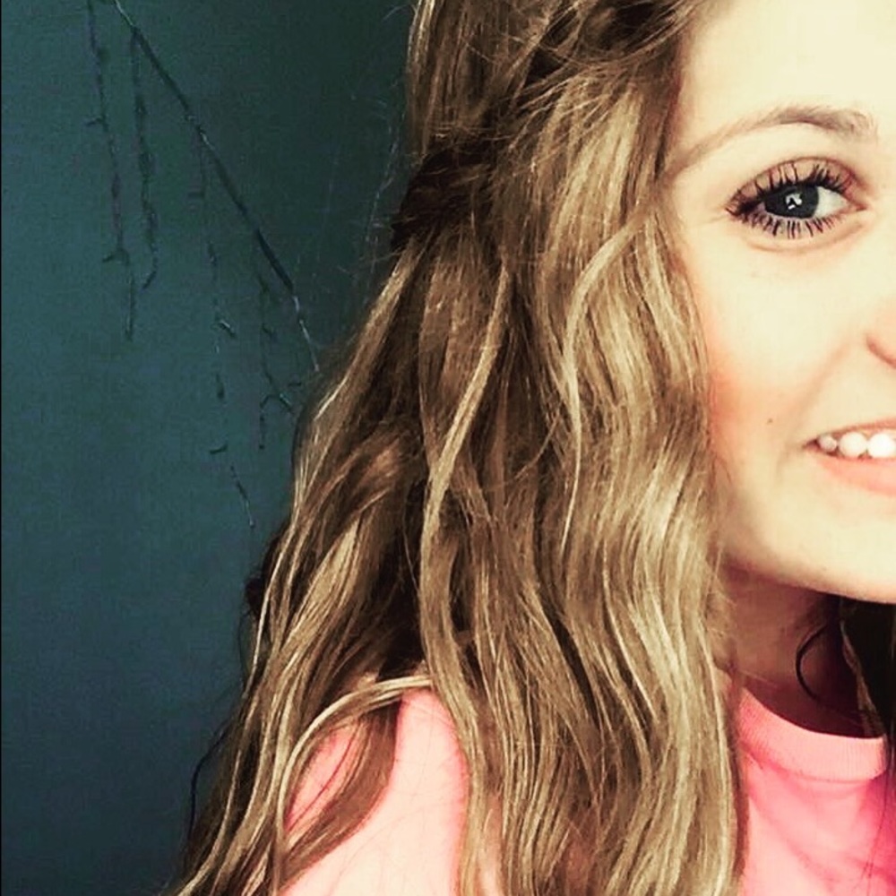 Meet your Posher, Kaitlyn