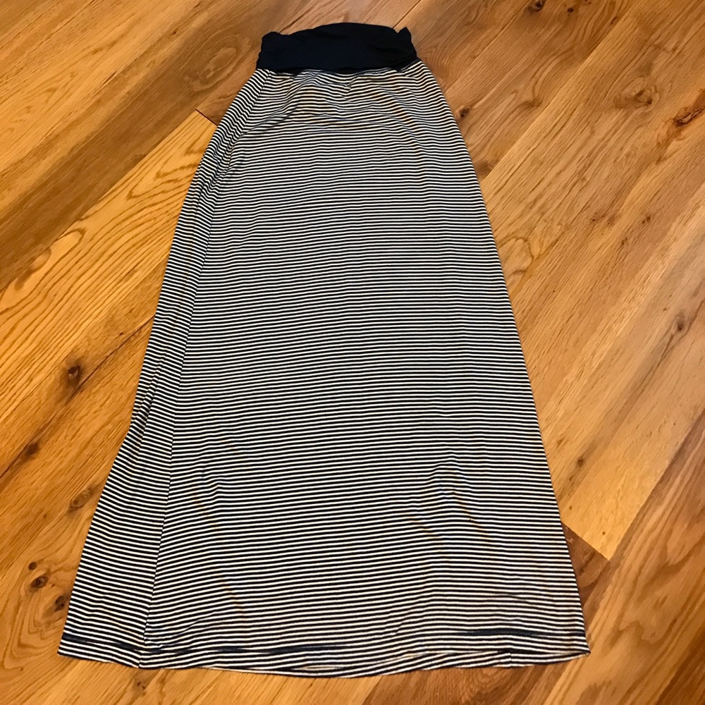 Max Studio maxi skirt