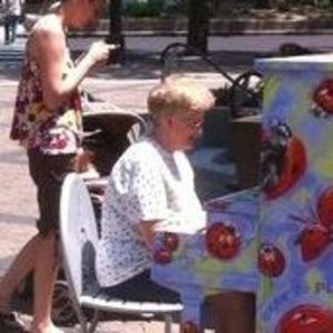 Meet your Posher, Lisa