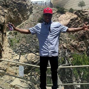 Meet your Posher, Juan