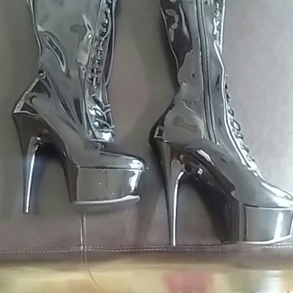 PLEASER 6" patent thigh high boots - Picture 3 of 5