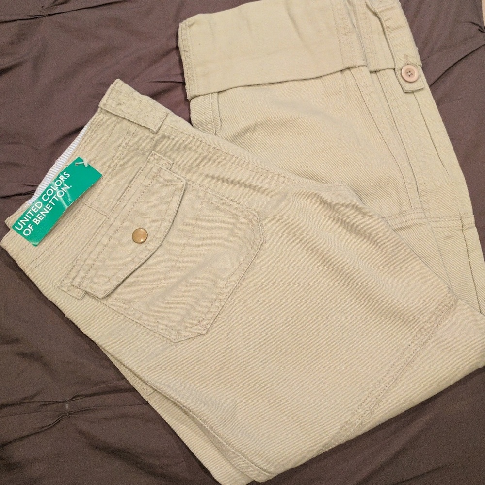 United Colors of Benetton capris NWT