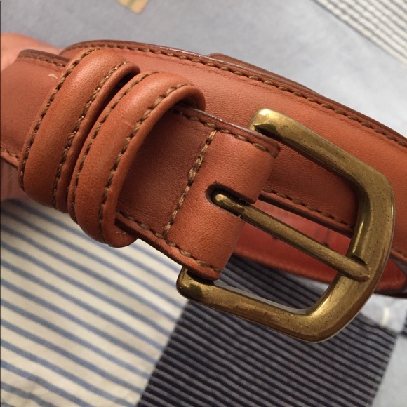 Round Tree and York Cow Hide Belt - Picture 1 of 2