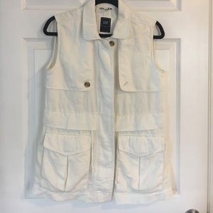 Gap White Cargo Vest, Small