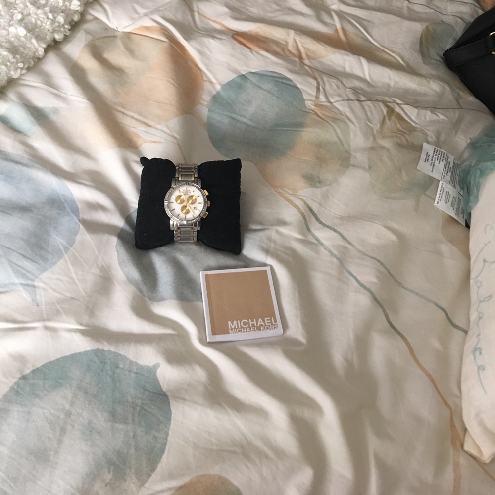 Men's Invicta Gold And Silver Dress Watch