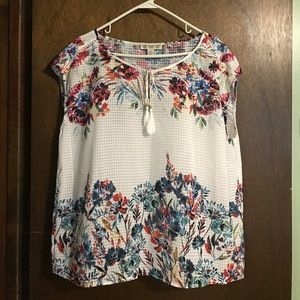 Beautiful multi colored top, never worn.