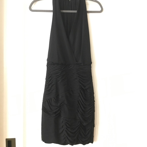 *SOLD* BCBGMaxAzria NWOT Plunge Bodycon Dress - Picture 1 of 4