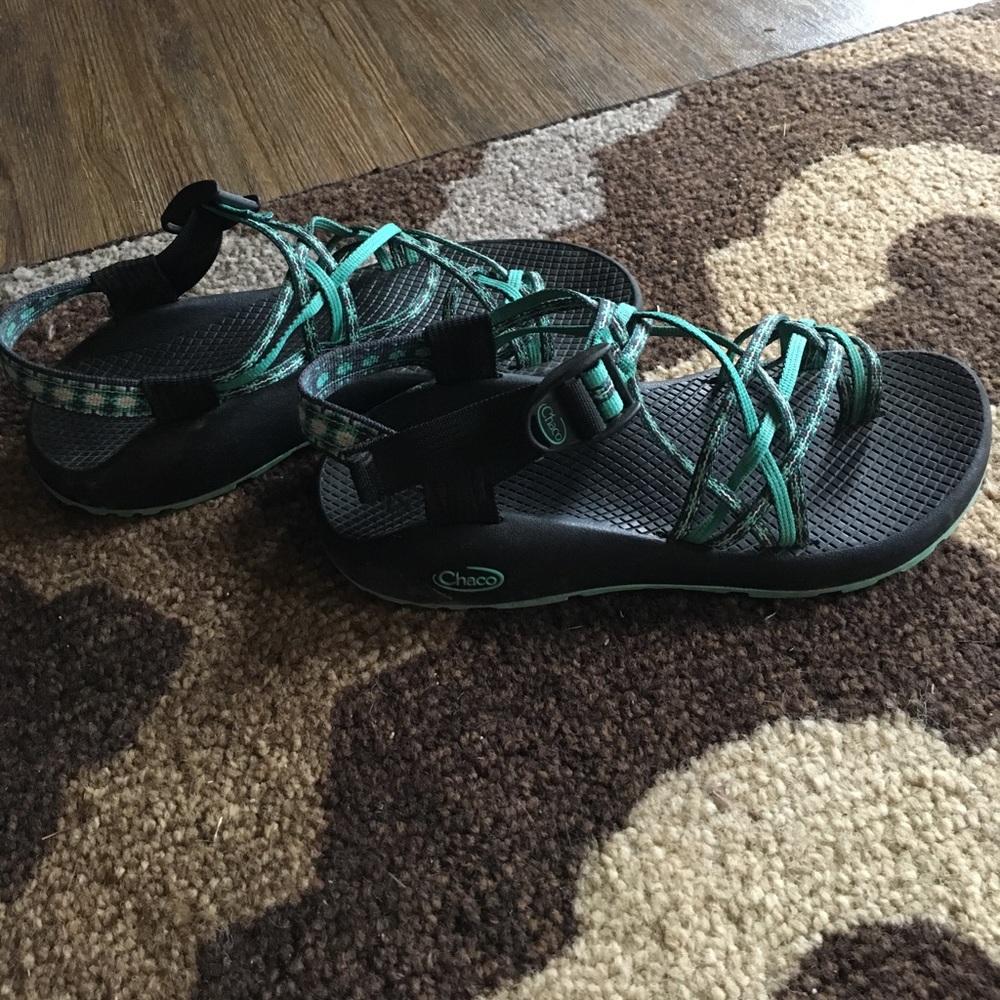 Women's size 8 chacos!