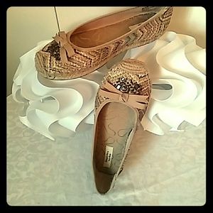 Simply Vera Wang Shoes