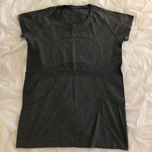Lululemon Swiftly Tech Short Sleeve Crew