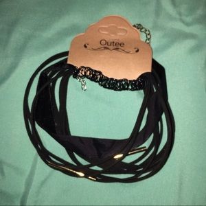 Black choker set